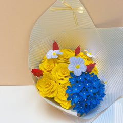 Twist Wire Flower Bouquet Yellow & Blue Floral Arrangement
